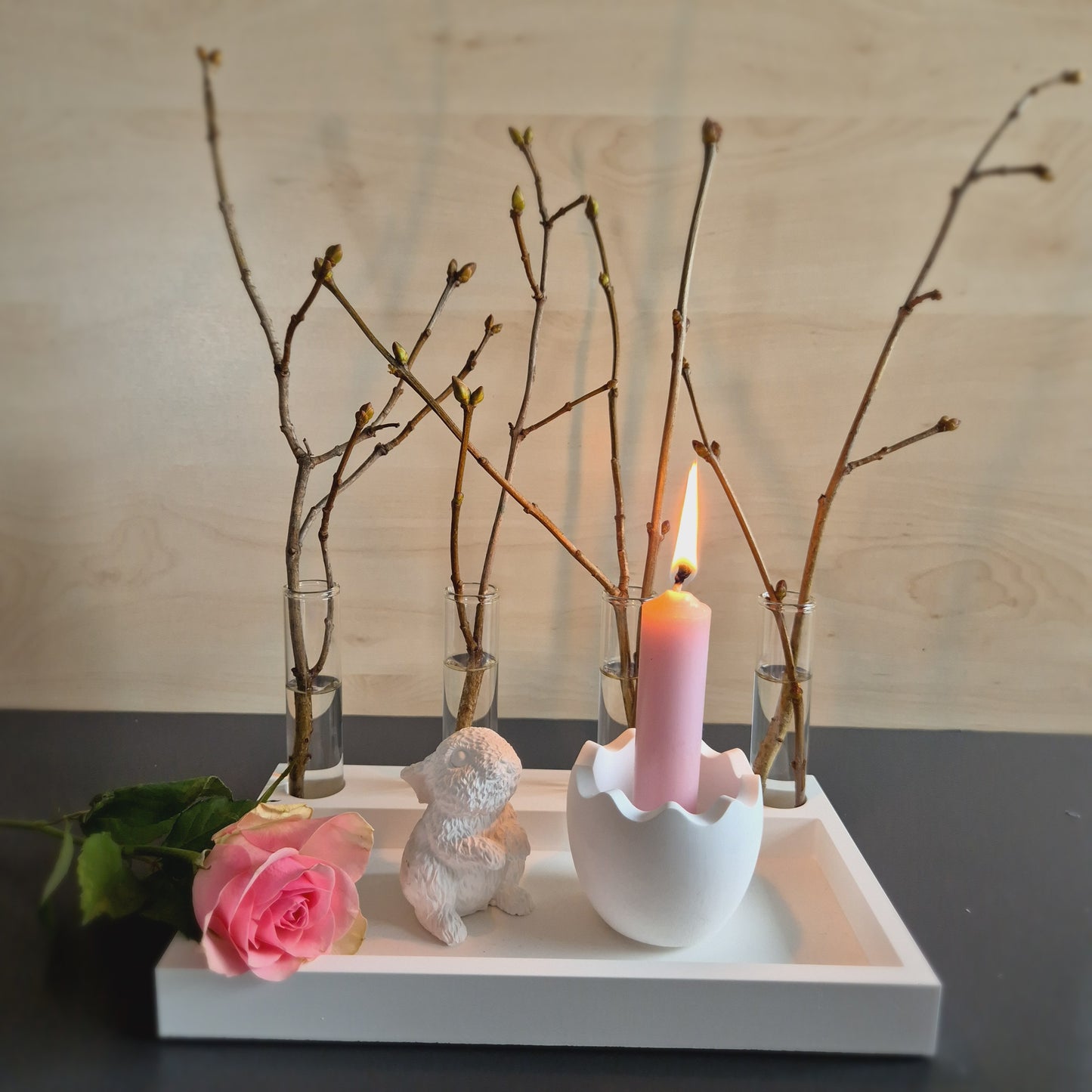 Dekoteller Rechteckig aus weißem Gießbeton 4 Kerzen oder Vasen - Abmessungen: 22,6 x 13,8 x 2,4cm