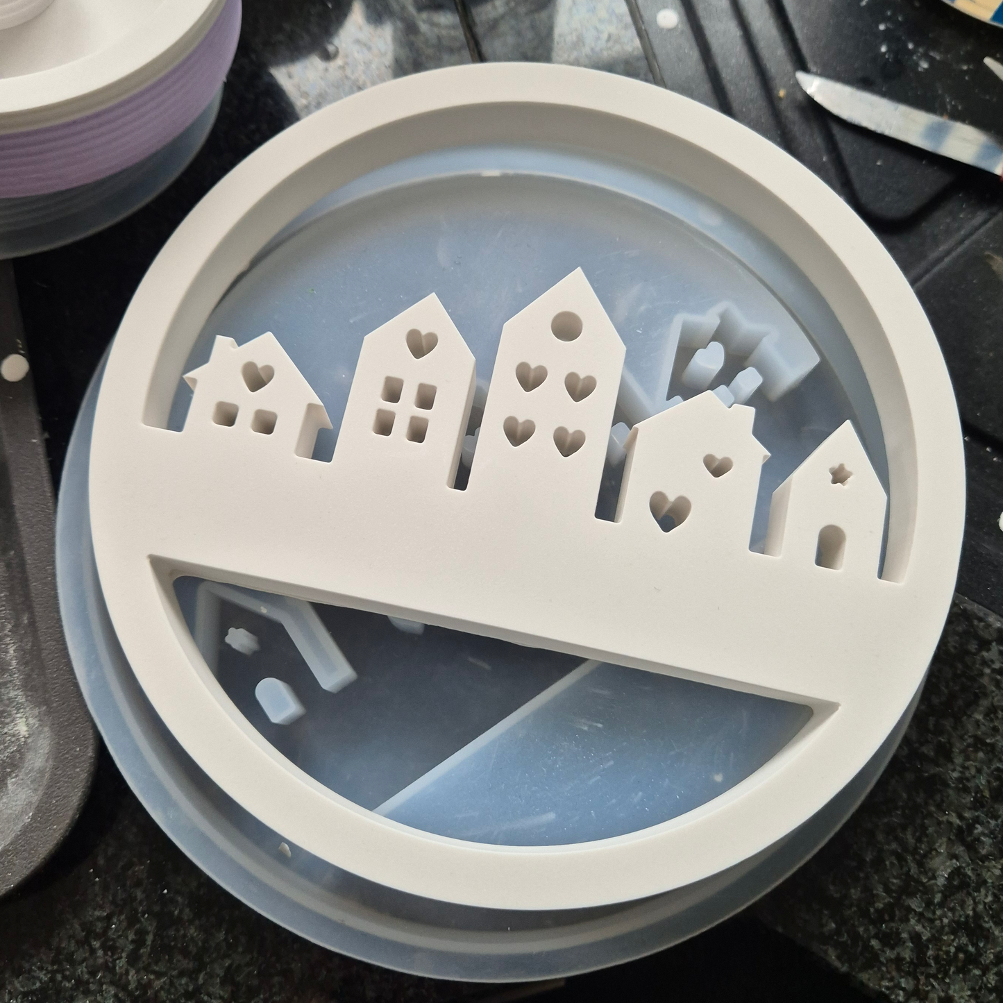 Türkranz aus weißer Gießkeramik, zum Aufhängen und Dekorieren, Abmessung: 18,0 cm Durchmesser