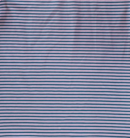 Meterware Baumwoll Jersey  in der Farbe Petrol-Rosa geringelt //  Qualität: 93% Baumwolle, 7% Elasthan // Breite: ca. 150cm // Gewicht: 220 g/m² // ÖkoTex Standard 100 Zertifiziert